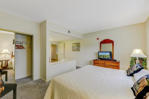 Simply Blessed Whispering Pines 243 in Pigeon Forge, USA