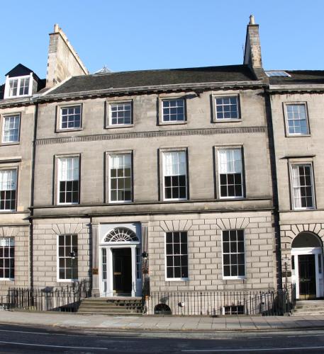 York Place Apartments by Destination Edinburgh - image 13
