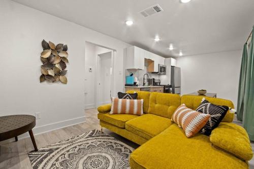 "A Home 4 All" X Lots of Goodies X Free Parking in Dallas, USA