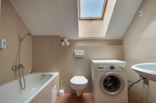 Mango Aparthotel - image 7