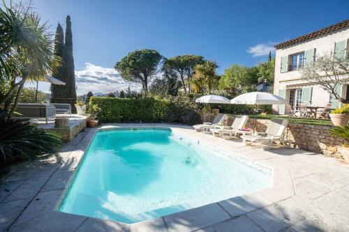 Magnifique Villa Familiale à Quelques Minutes de la mer - Location saisonnière - Biot