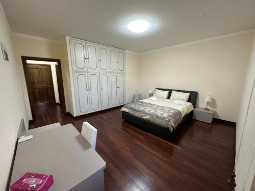 Deluxe Double Room (2 Adults + 1 Child)