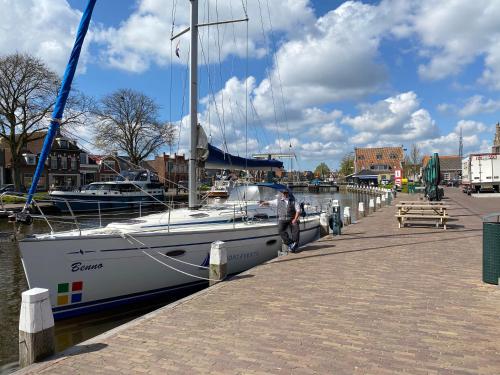  BENNO » Segelyacht am Ijsselmeer mit 3 Kabinen, Ferienwohnung in Lemmer