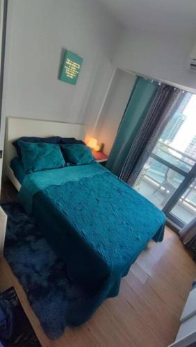 Aveline Suites Cozy Skyline View ACQUA Private Residences near Rockwell Makati, Manila