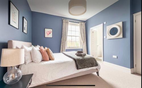 Townhouse - free parking, garden & games room, Exeter (fotografie 10)
