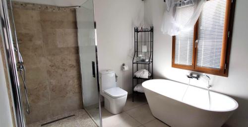 Maison Prestige Saint Tropez by Roberto Geissini - image 2