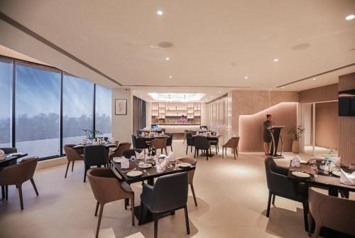 ผับ/เลาจน์, Regenta Place Verka Amritsar in อมฤตสาร์