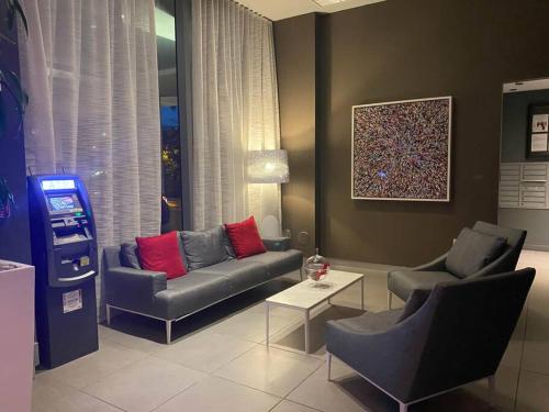 1B 1B apartment in Miami Beach 06A in Hallandale Beach, USA