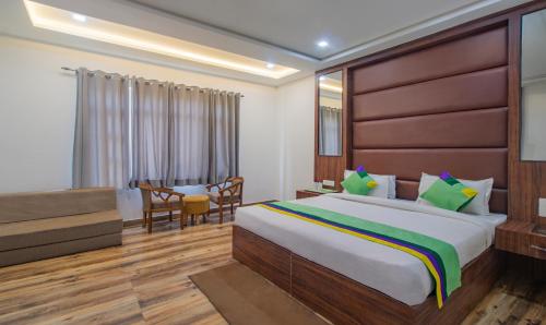 room detail thumbnail 0