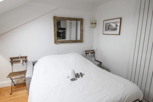 Charming studio 3 min away from Château de Versailles - Welkeys