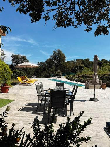 Costa Brava quiet Villa with private pool and jacuzzi