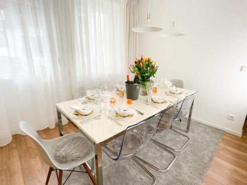 M-Style 01 Apartment mit Terrasse und Gasgrill, 24h Self-Check-In, Free Parking, Netflix, Nürnberg (Foto 8)