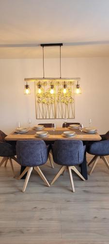 Royal Apartment 2