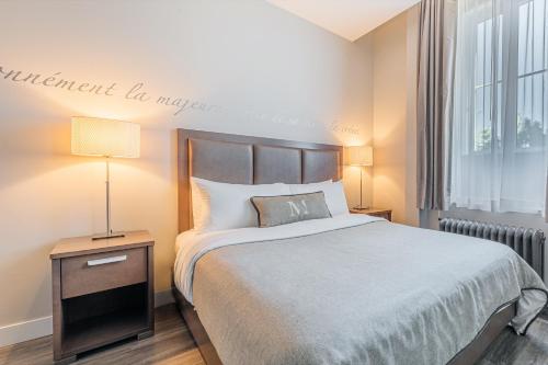 1 queen bed