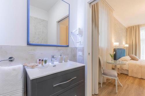 CRYS: Rooms, Holiday, Business, Verona (fotografie 4)