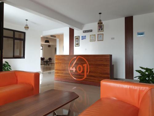 401 Restaurant & Accommodation in Naivasha