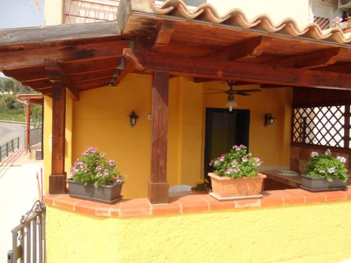  Baciati Dal Sole, Pension in Porto Empedocle