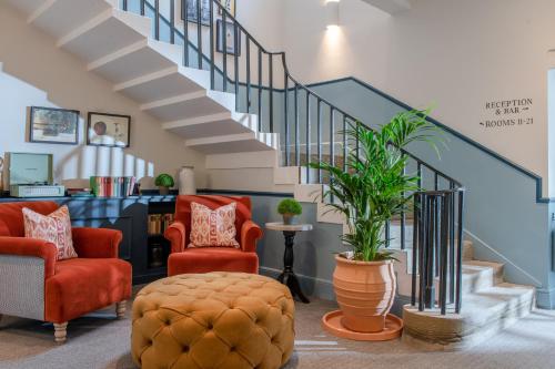 Middletons - image 12