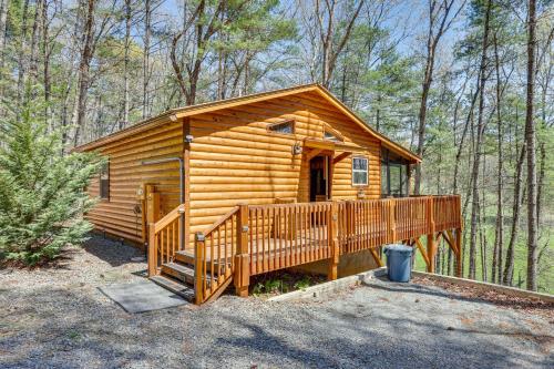 Stunning Murphy Cabin - 5 Mi to Cherokee Lake!