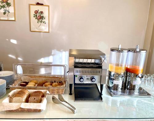 Hotel La Perla - image 6