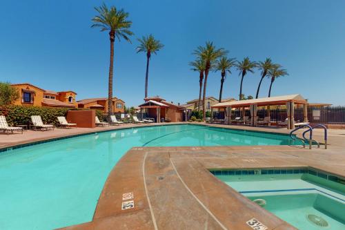 Calmly Cordoniz in La Quinta, USA