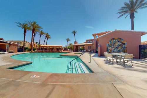 Calmly Cordoniz in La Quinta, USA