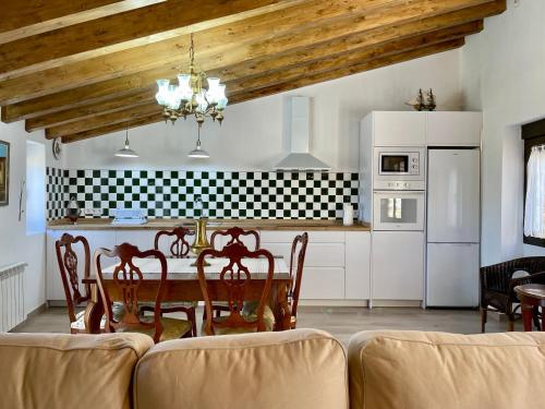 Konyha, Casa Rural don Rosendo in Ablanque