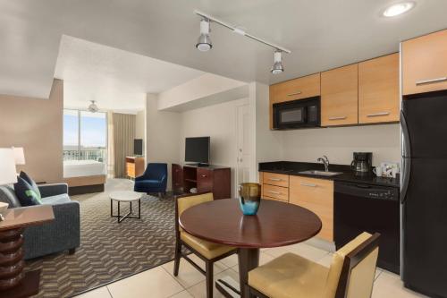 Residence Inn Fort Lauderdale Intracoastal/Il Lugano in Oakland Park