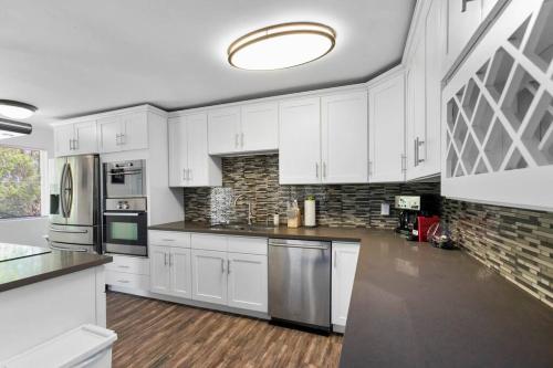 Epicurean remodel in central location