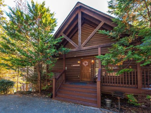 Mountain Flower 4 Bedrooms Hot Tub Pool Sleeps 12 - image 3
