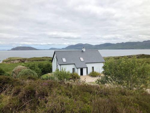 An teach Illanmore in Portsalon
