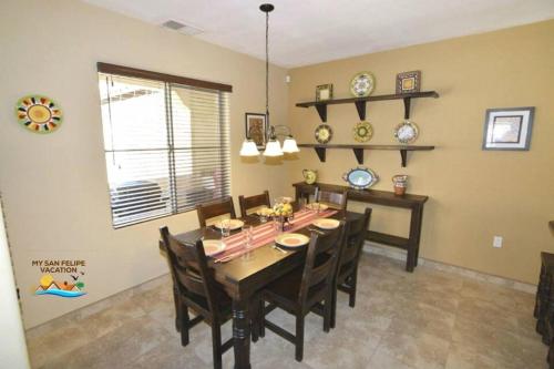 Very relaxing San Felipe Vacation Home with New Decor and Upscale Amenities