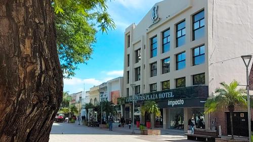 Corrientes Plaza Hotel