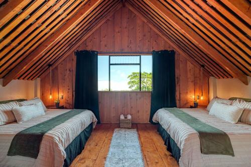 . The Red Door Mountain Cabin