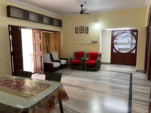 The Padmavathi Guest House - Vizag