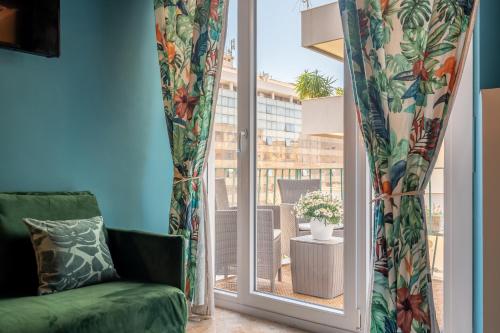 陽台/露台, Libertà #102 - Guest House Palermo (Liberta #102 - Guest House Palermo) in 巴勒莫郊區