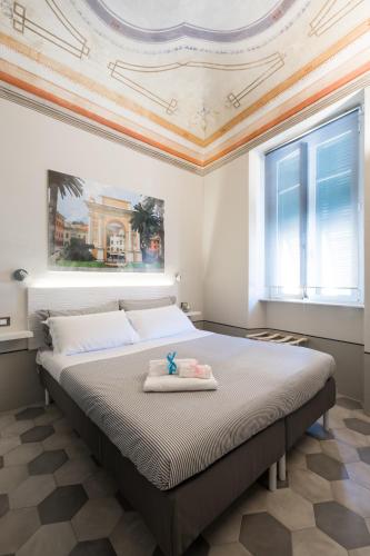 Double or Twin Room with Extra Bed image 2