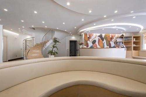 Alaba Hotel - image 6