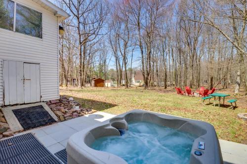 Poconos Home with Hot Tub, Game Room and Lake Access!