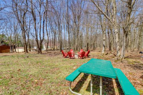 Poconos Home with Hot Tub, Game Room and Lake Access!