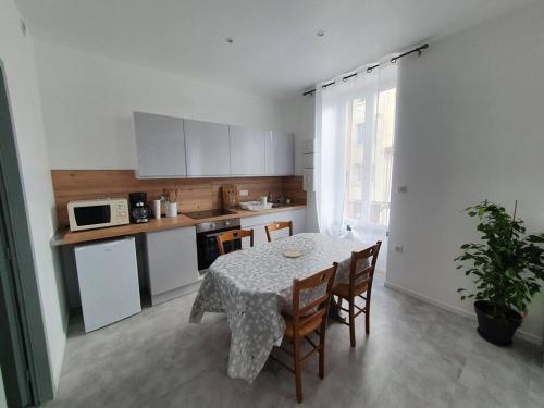 Roanne centre, appartement refait à neuf., Roanne (fotografie 6)