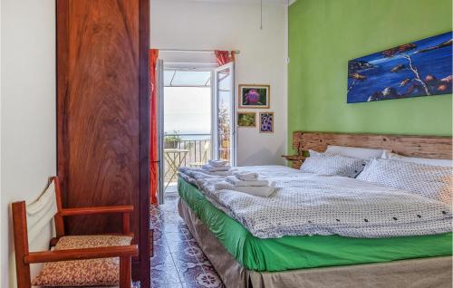 3 Bedroom Amazing Home In Castiglione Chiavarese in Castiglione Chiavarese