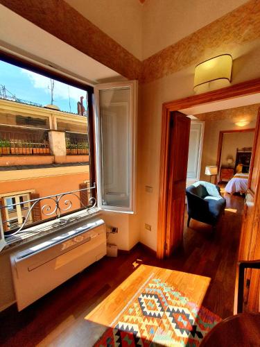 1878s by SC LUXURY HISTORIC HOUSE PIAZZA DI SPAGNA, Rome (photo 5)