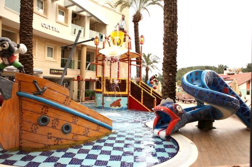 Grand Cettia Hotel - image 6