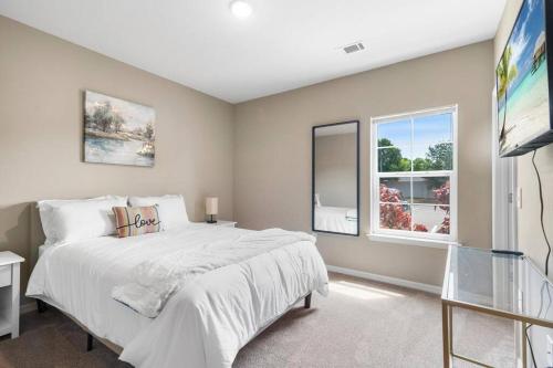Elegant 2 Bed/2 Bath Apartment in Melbourne FL in Melbourne, USA