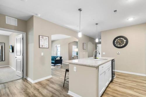Elegant 2 Bed/2 Bath Apartment in Melbourne FL in Melbourne, USA