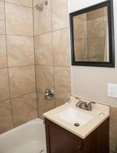 Regency Inn – Springfield, OR