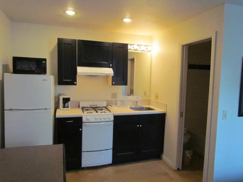 Konyha, True North Motel in Knob Hill