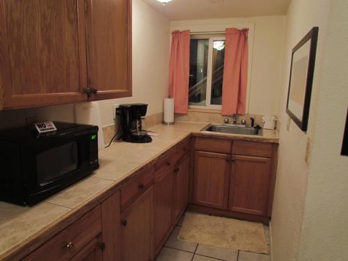 Konyha, True North Motel in Knob Hill