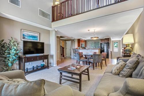 Palm Villas 2 Bed/2 Bath Loft #F22 - image 5